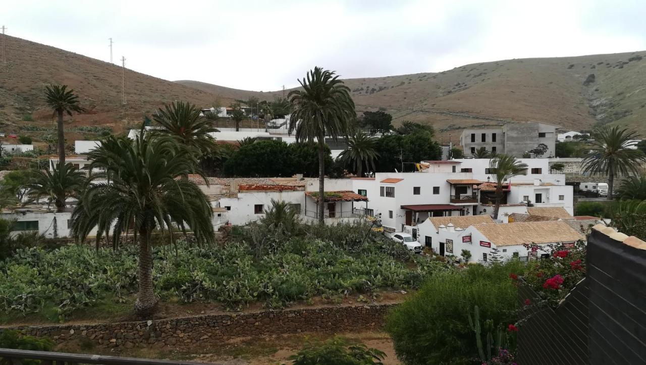 Bed & Breakfast Descanso Y Relax Puerto del Rosario  Exterior photo